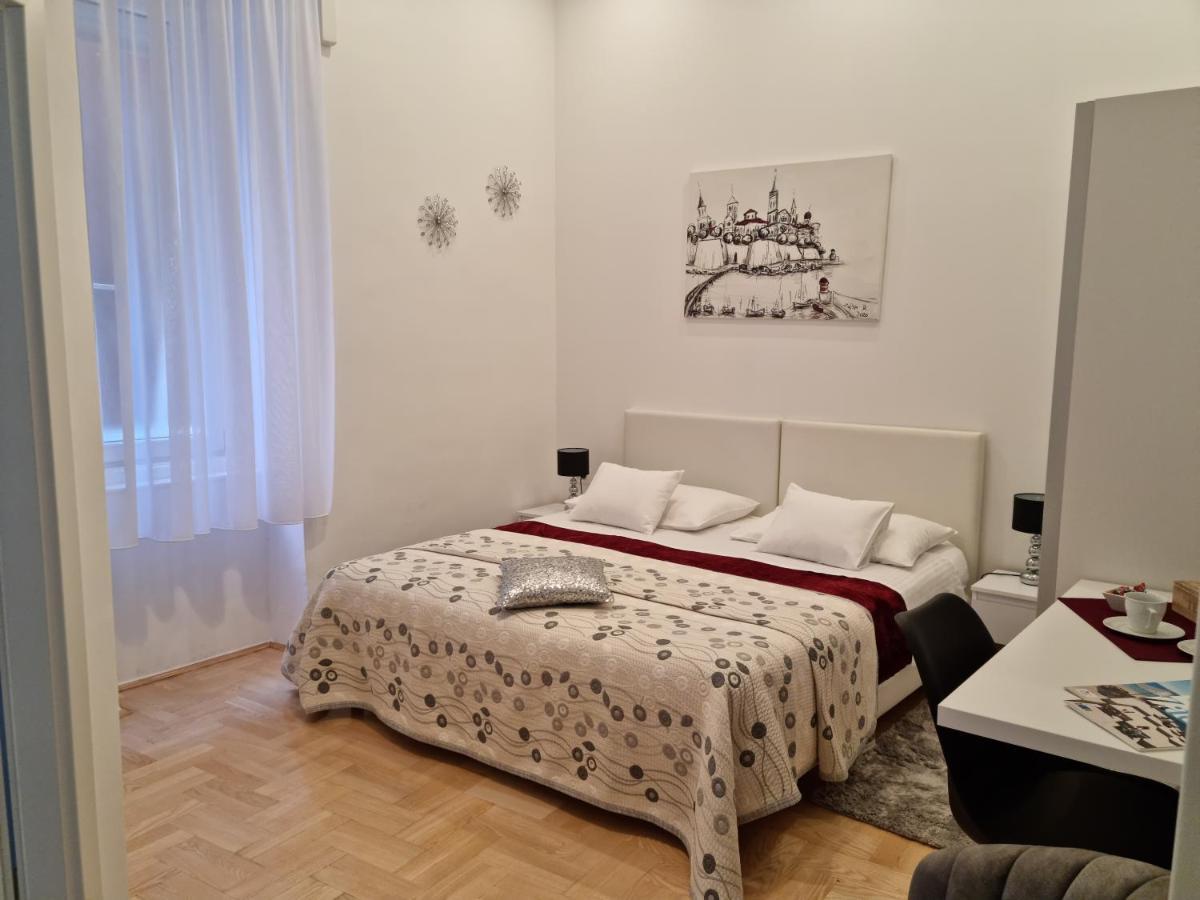 Rooms Tisa Old Town Zára Kültér fotó